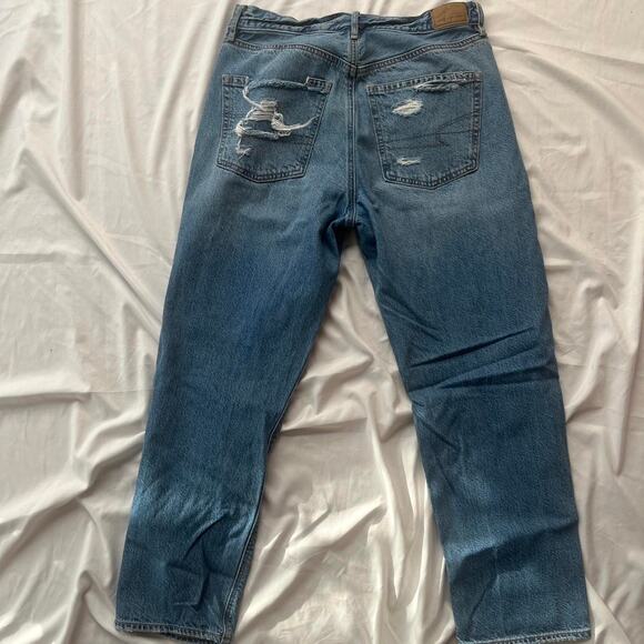 American eagle distressed mom jeans - Picture 3 of 5